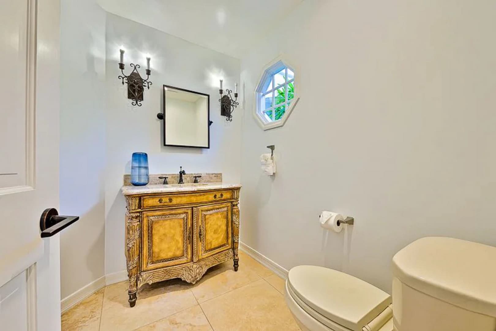 La Jolla Lifestyle - Image 42