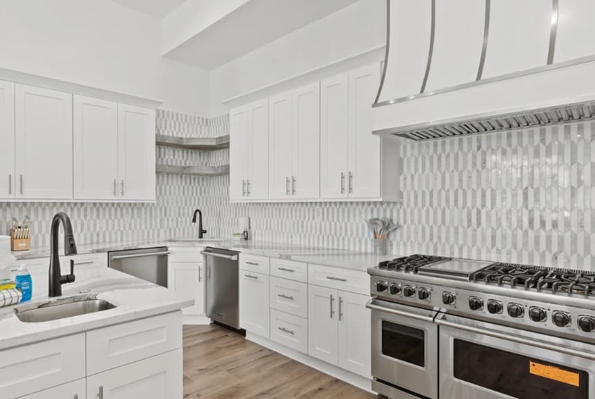 Salt & Solace - Image 6