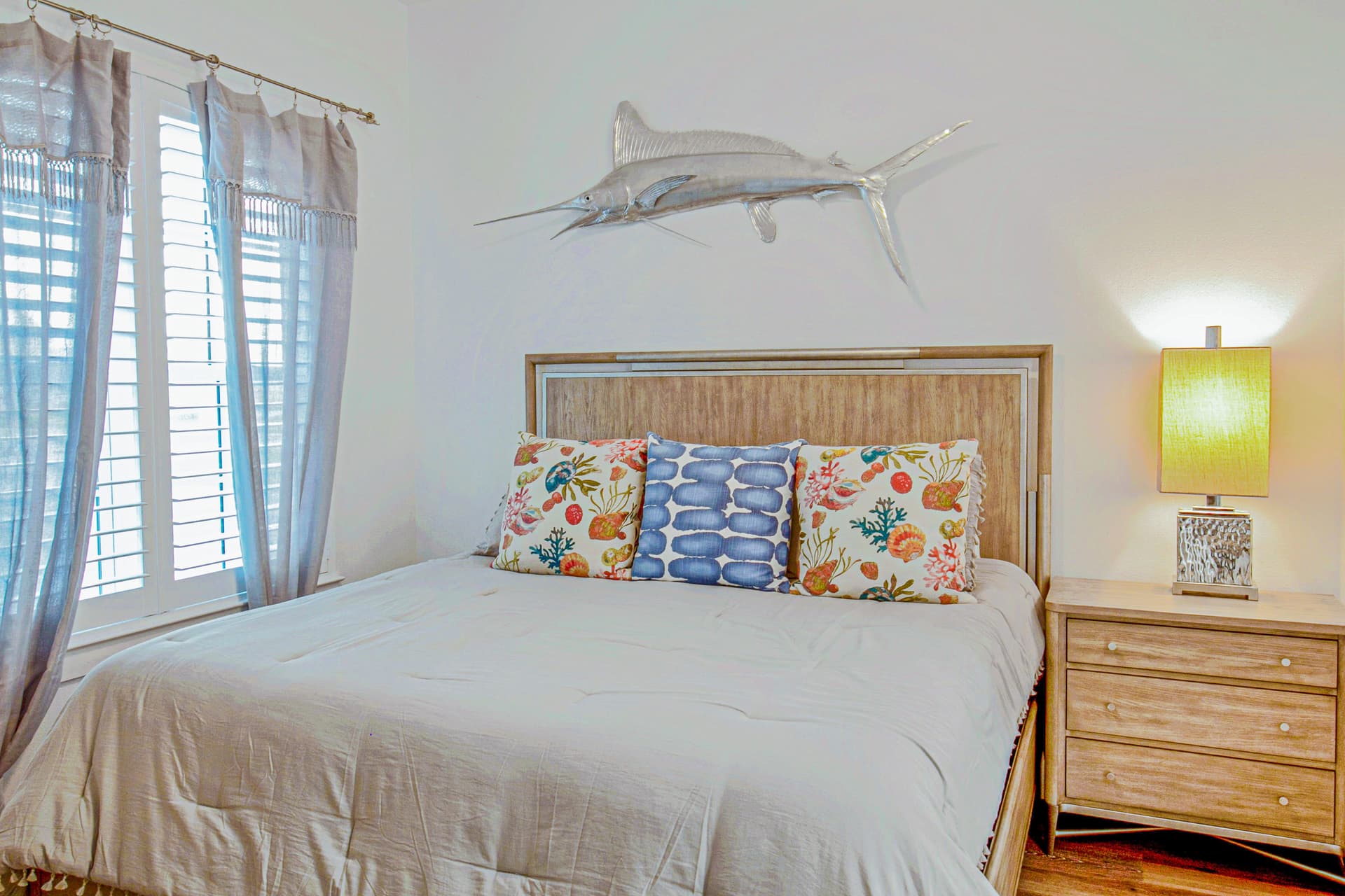 Grey Pelican Place - Image 8