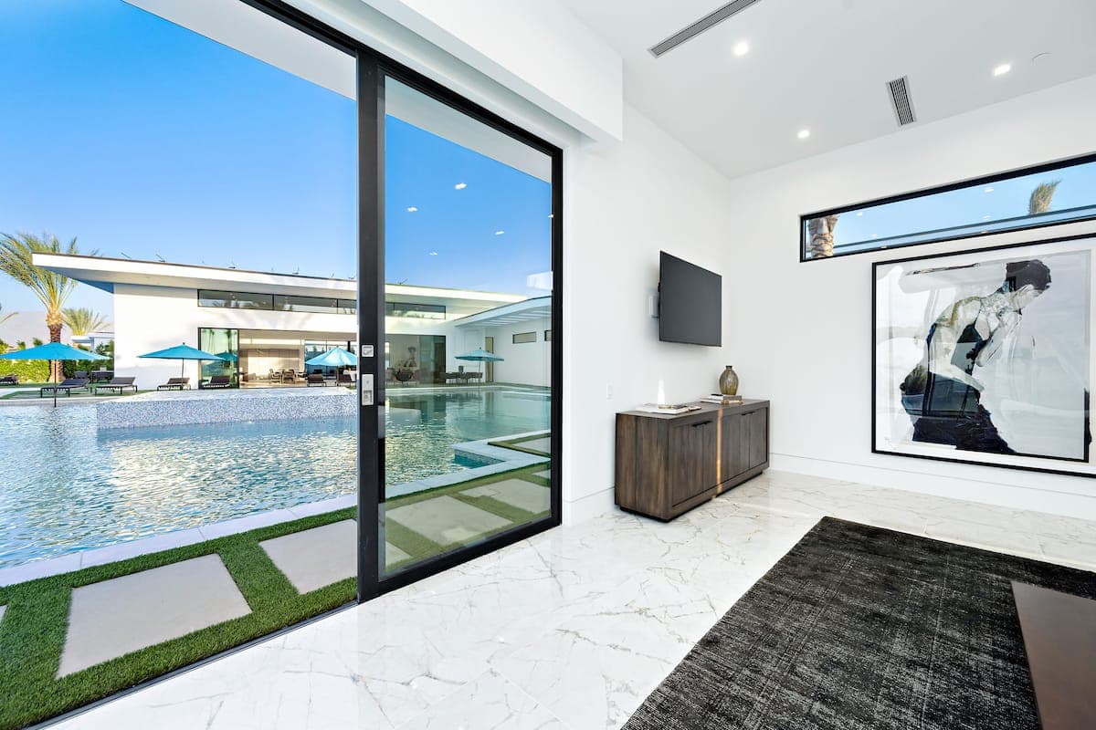 Bravo Villa #10 - Image 54