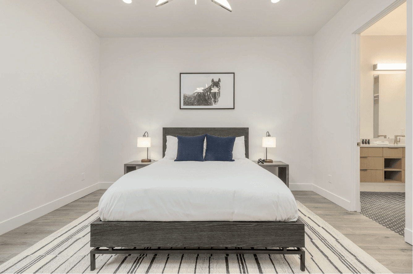 Mountain Lover - Image 39