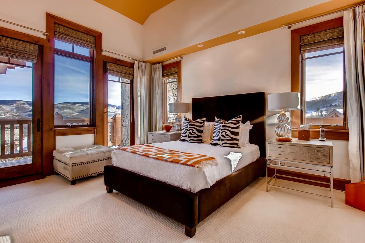 Snowflake Chateau At Hummingbird Lodge - Image 4