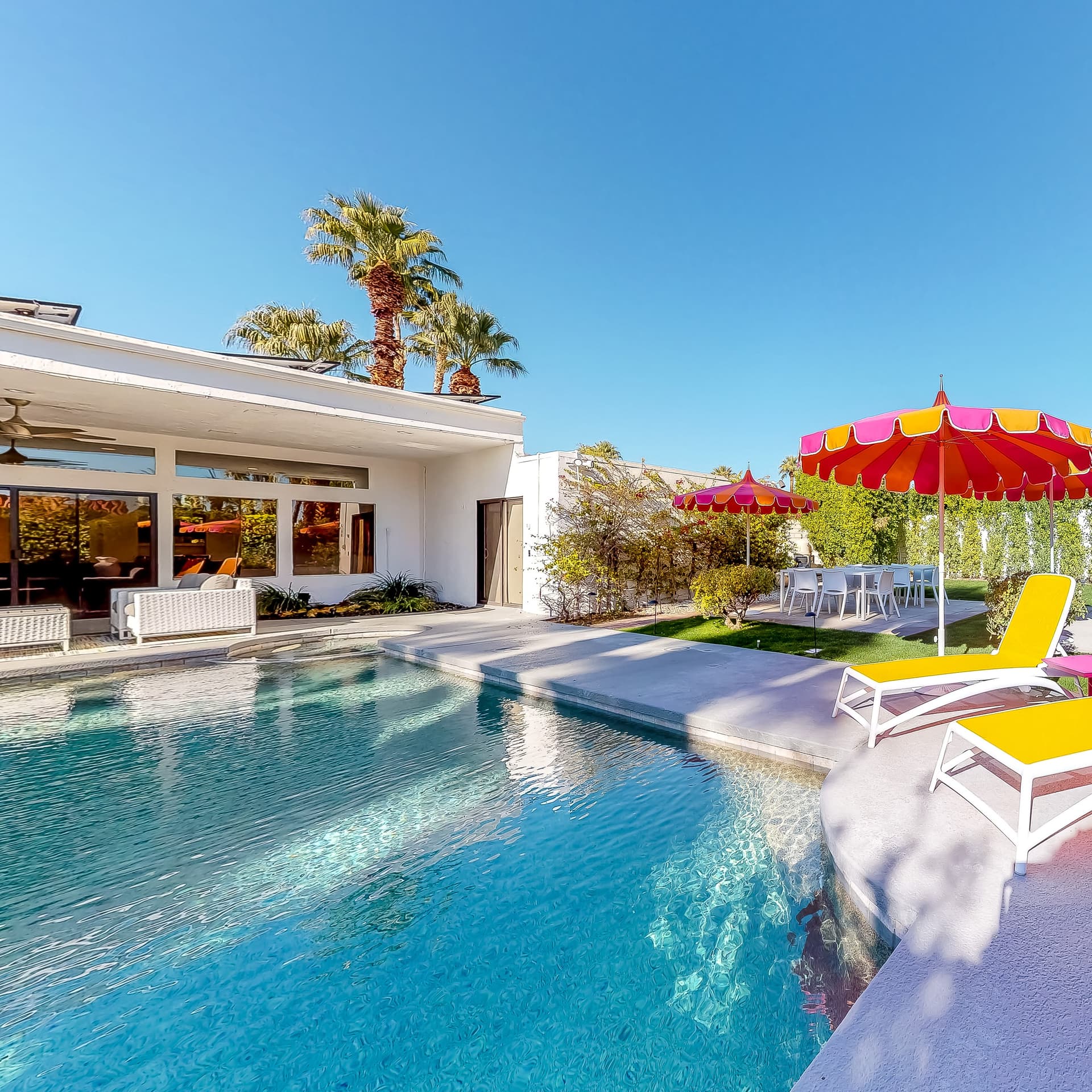 Mountain View Oasis House - Image 1