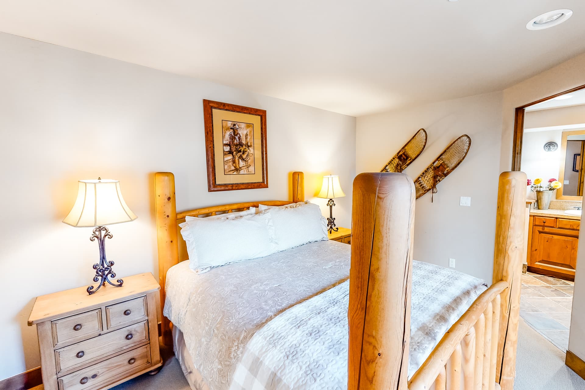 Luxury Mountain Townhome - Image 11