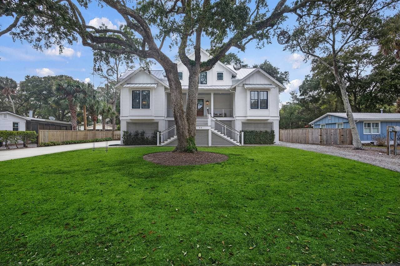 IOP Escape at 26th Avenue - Image 47