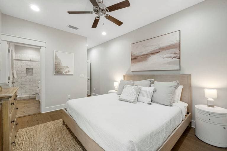 Shore Thing Residence - Image 20