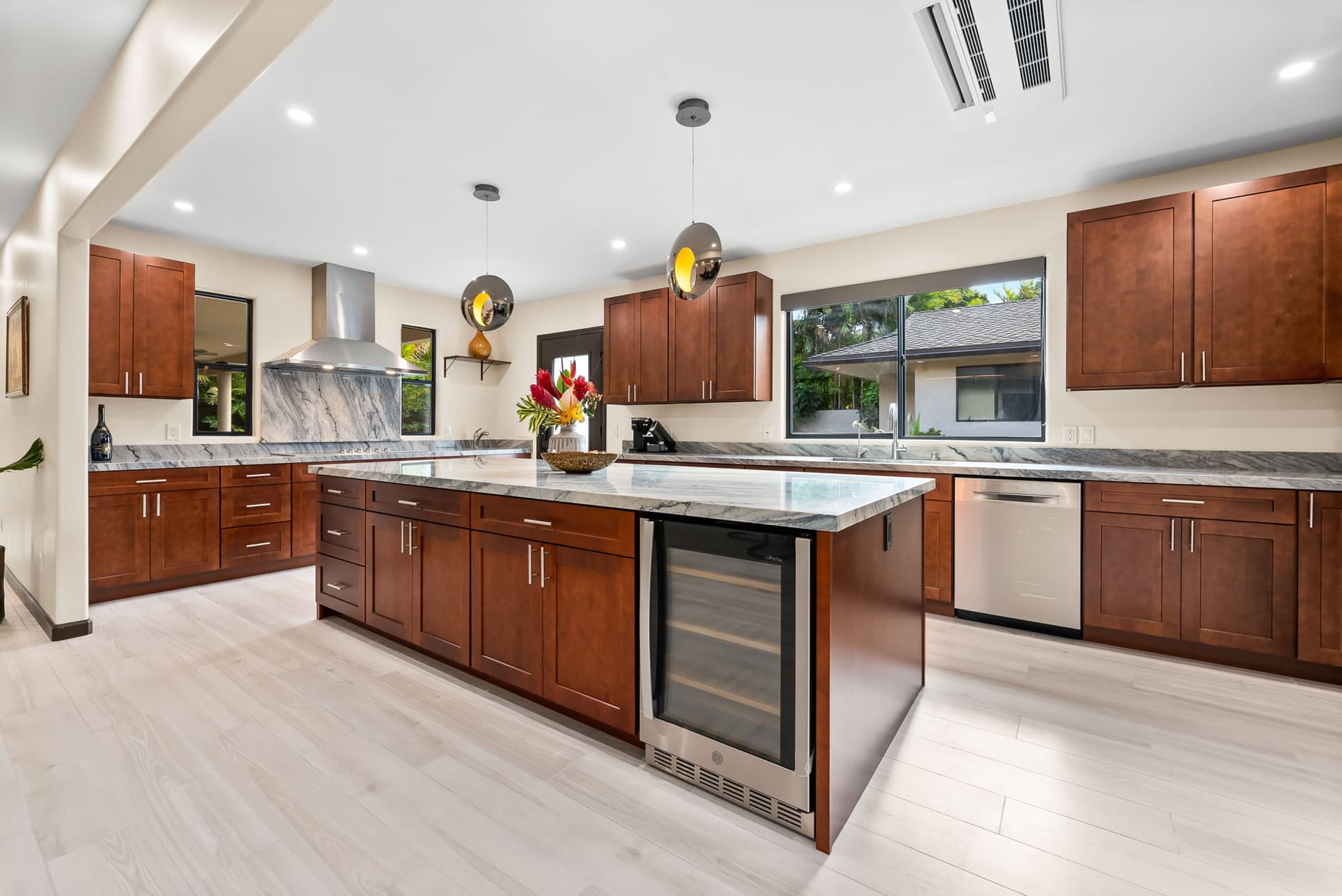 Kahala Zen - Image 20