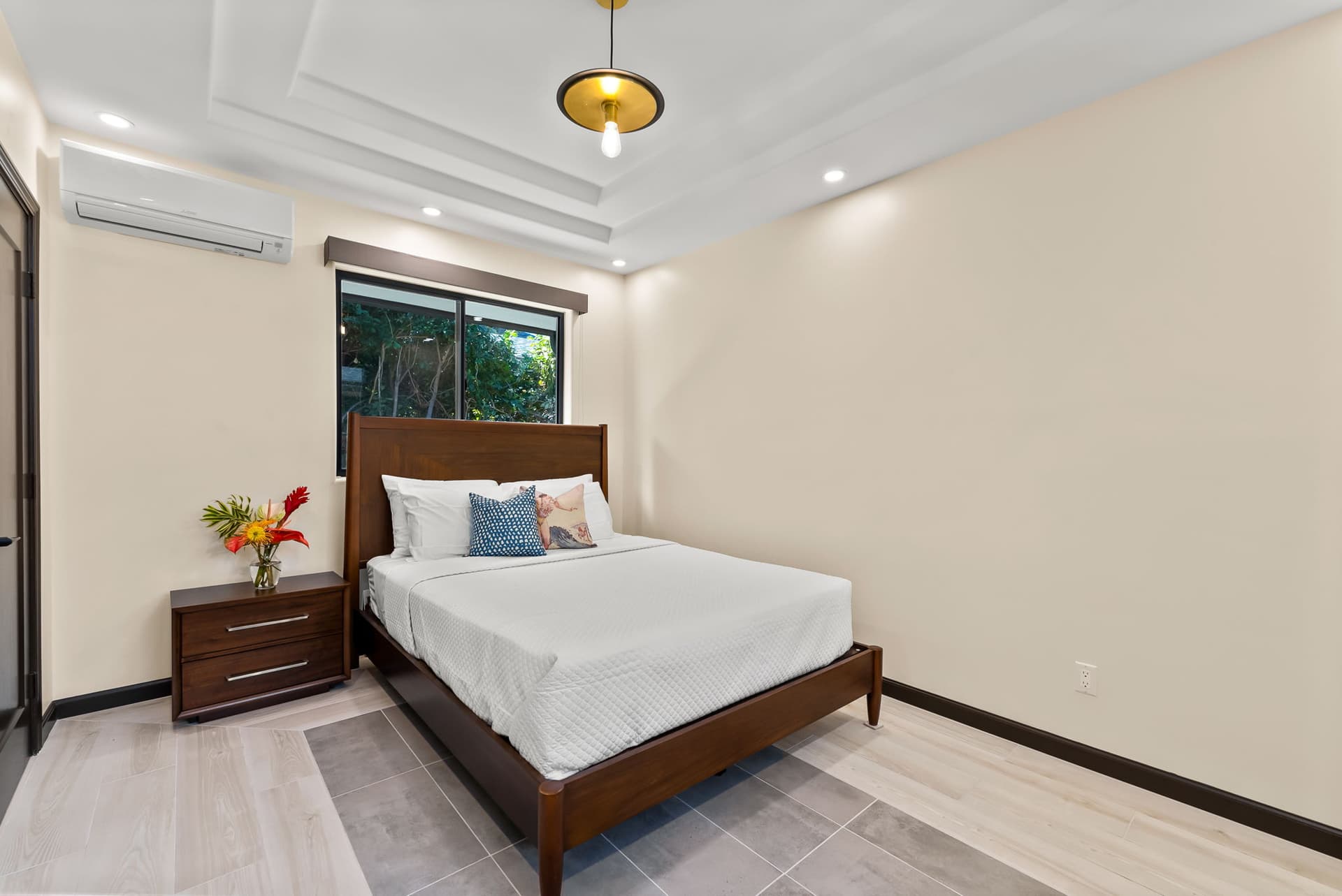 Kahala Zen - Image 39