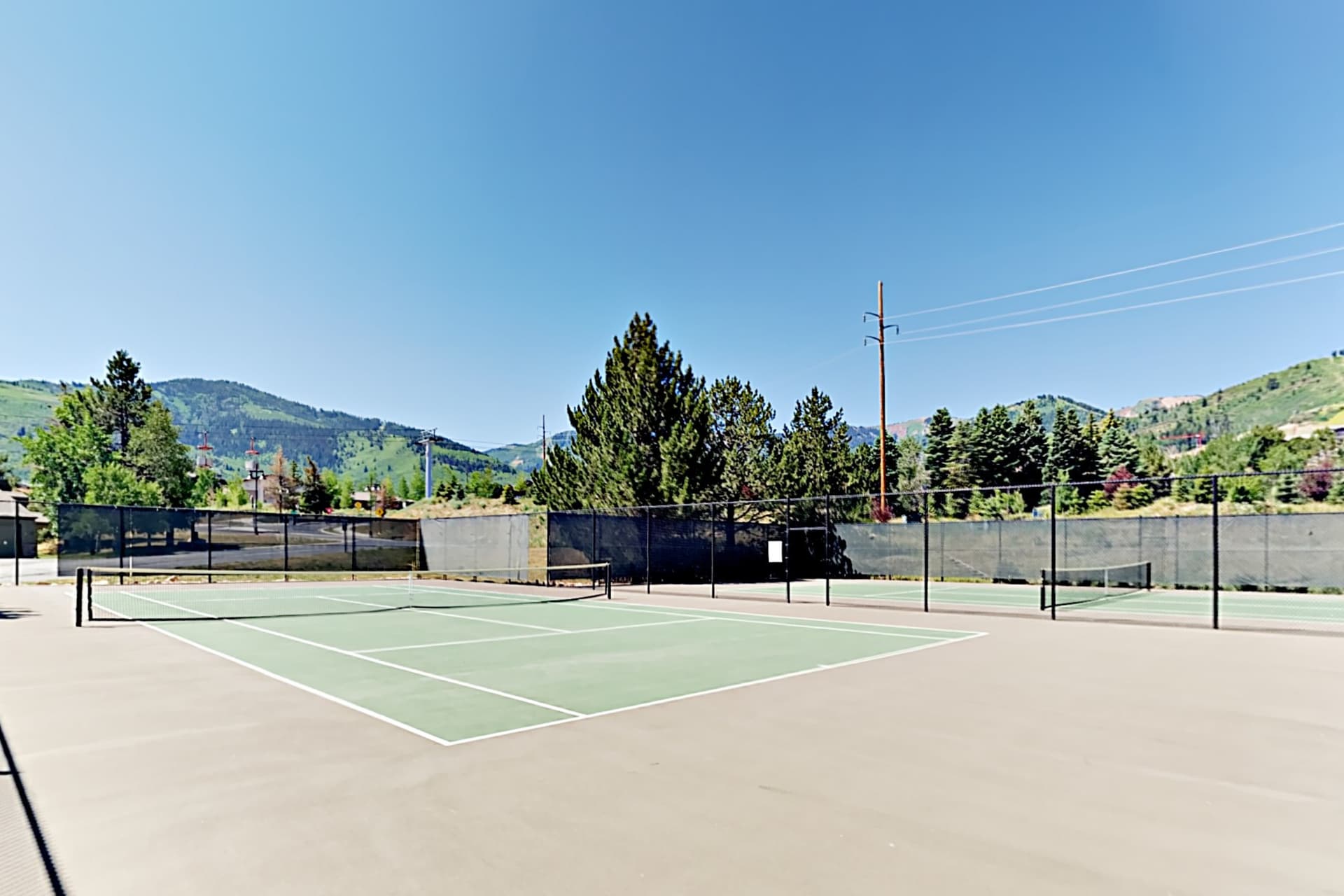 Blackstone Paradise Home - Image 26