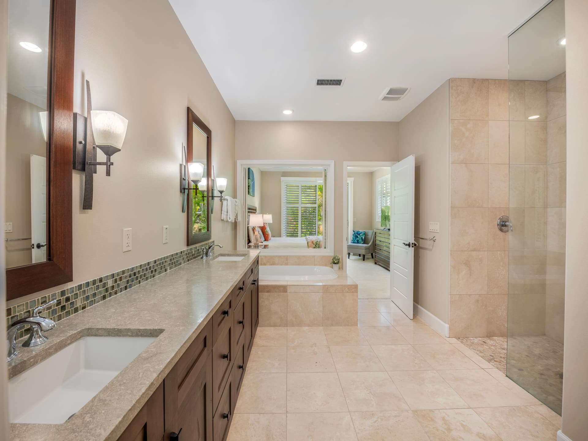 Kamilo #430 - Image 22