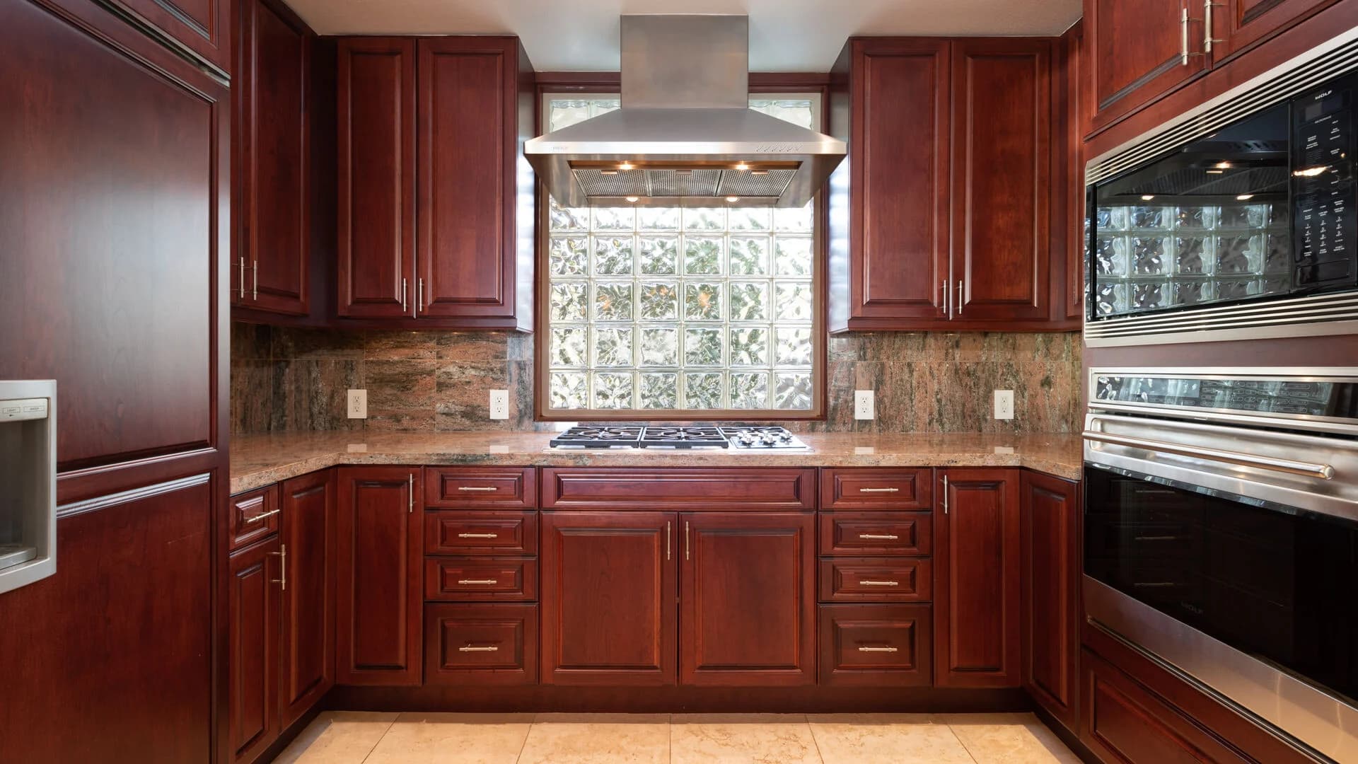 A Sea-nic Escape - Image 23