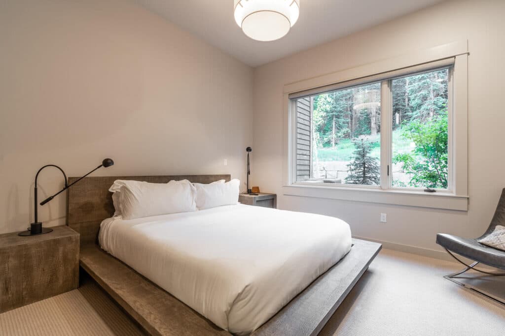 Blue Run Home - Image 12