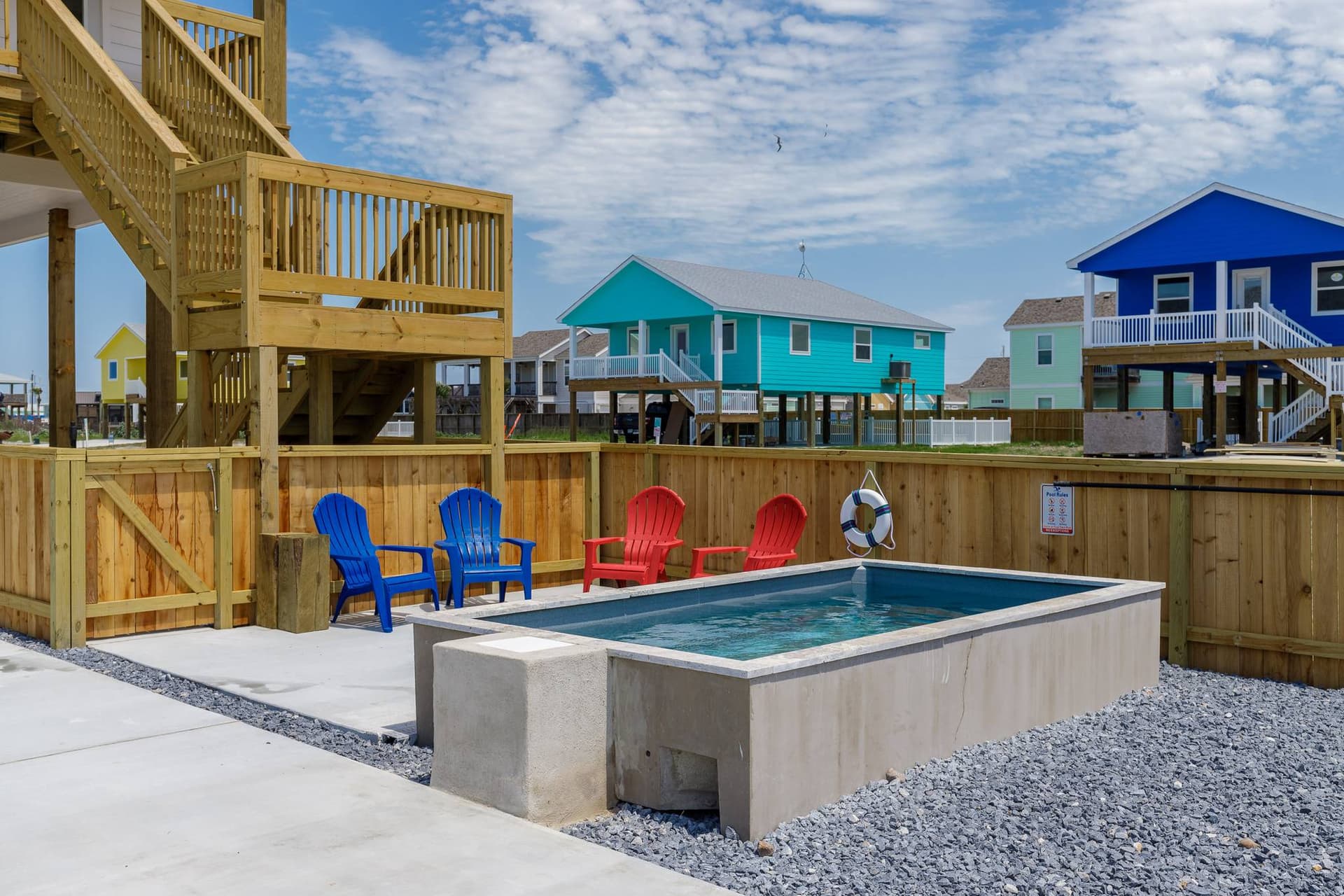 Skiff House - Image 5