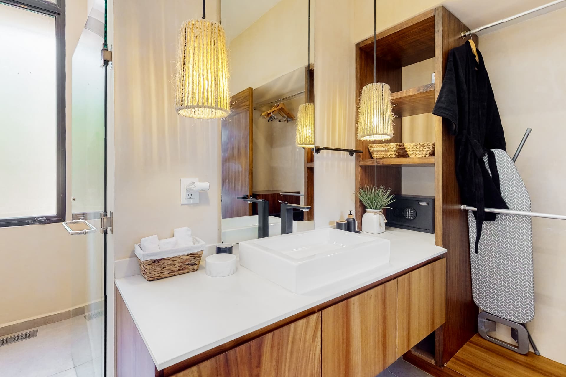 Fronds and Sun - Image 10