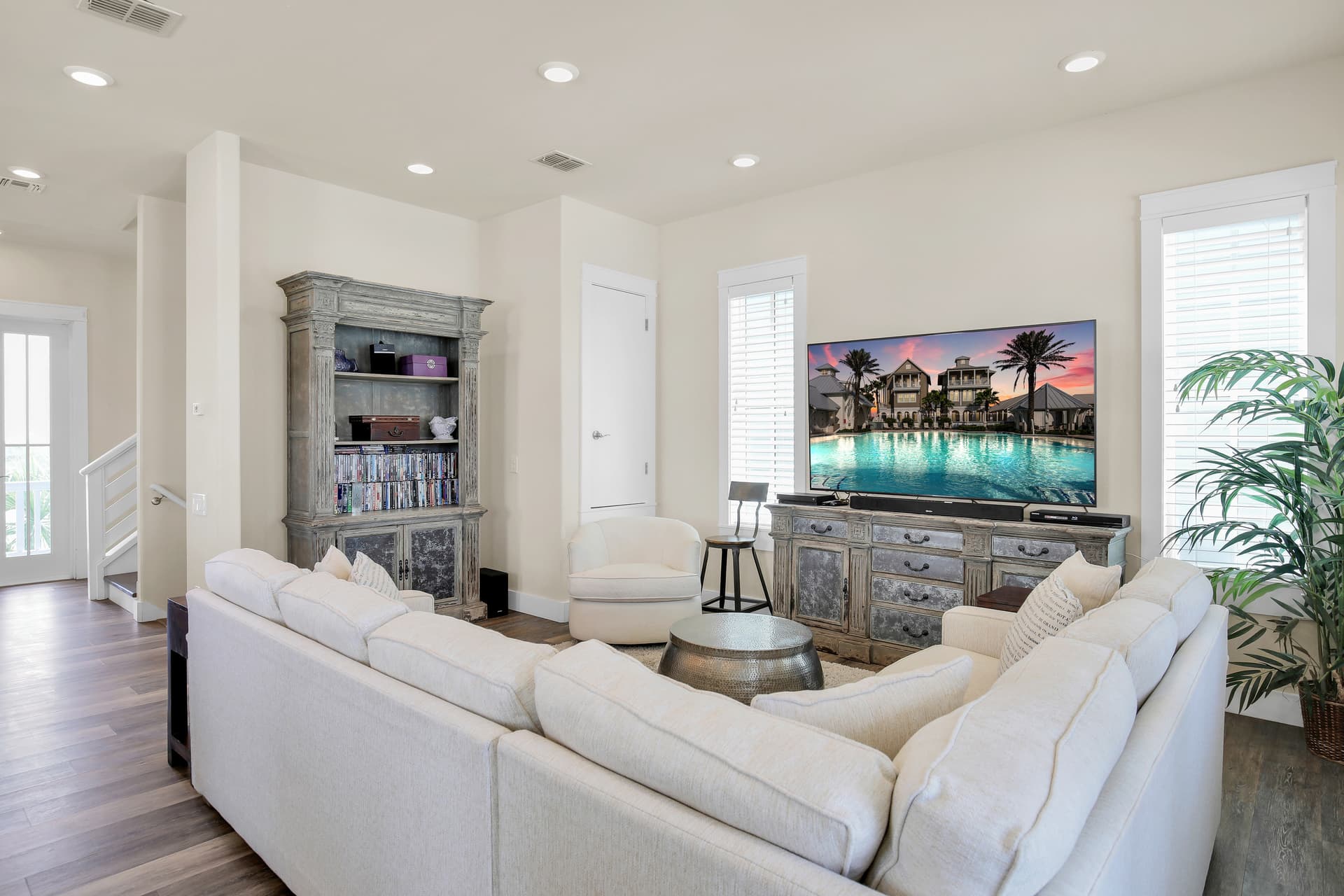 Luxe Palmilla Home - Image 6