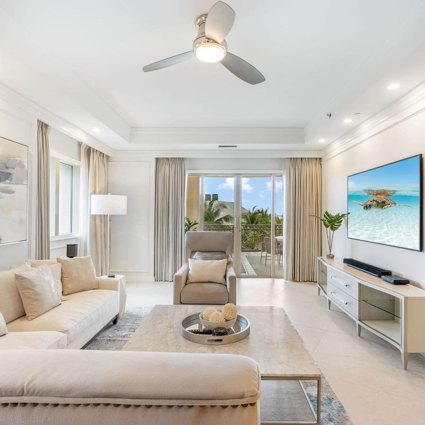 Ritz-Carlton Residence #401