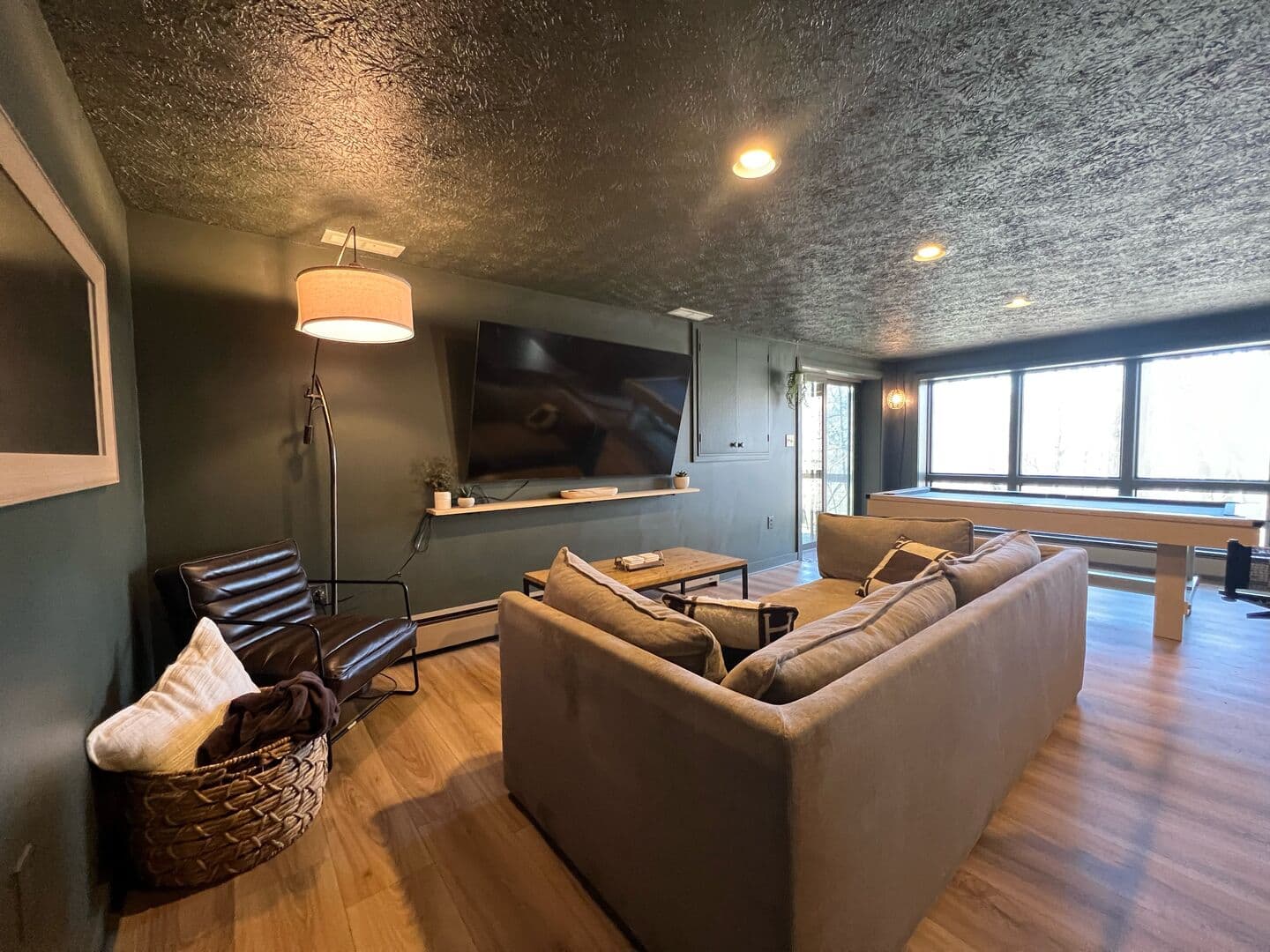 Deerwood Manor - Image 34