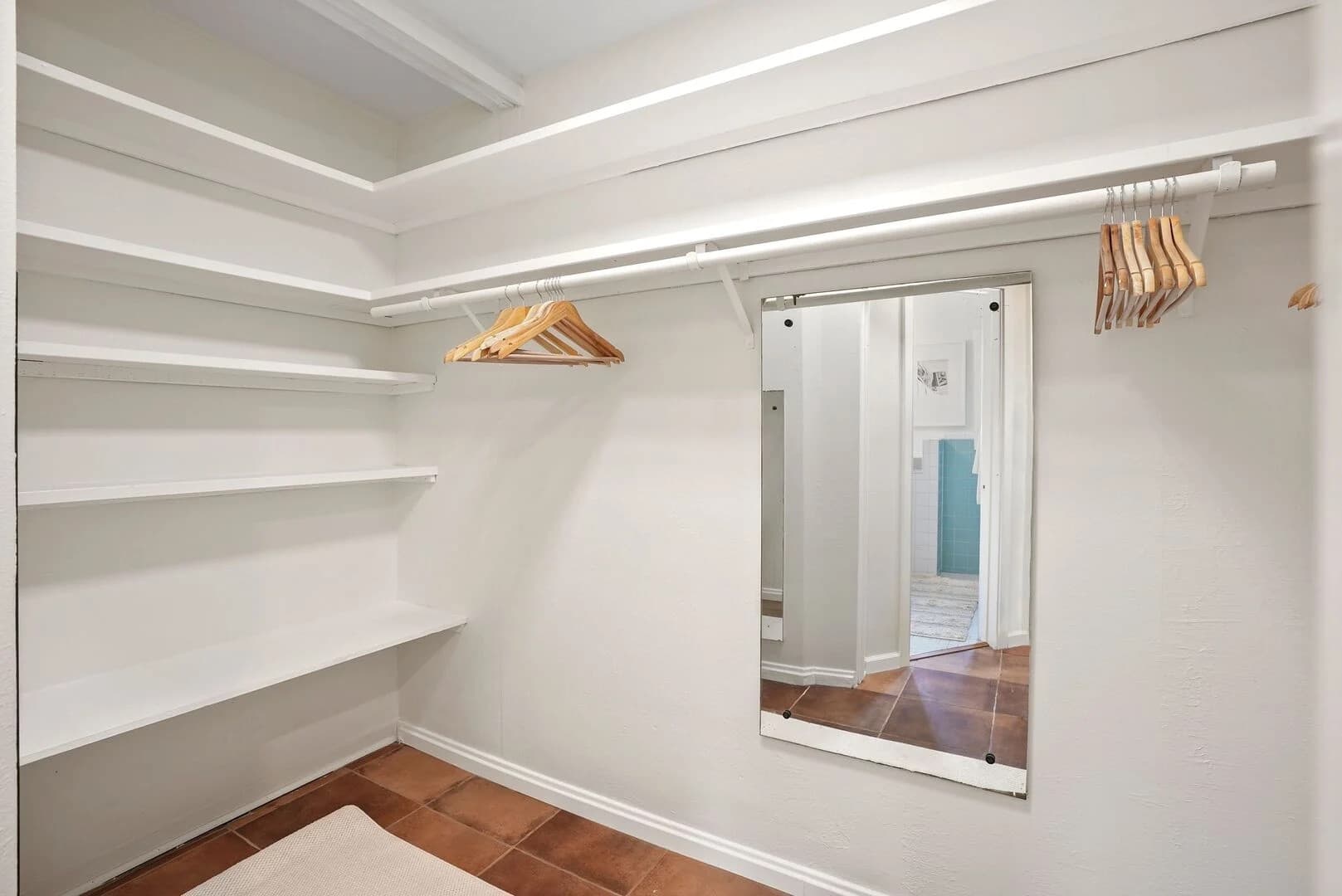 Seabreeze Hideaway - Image 10