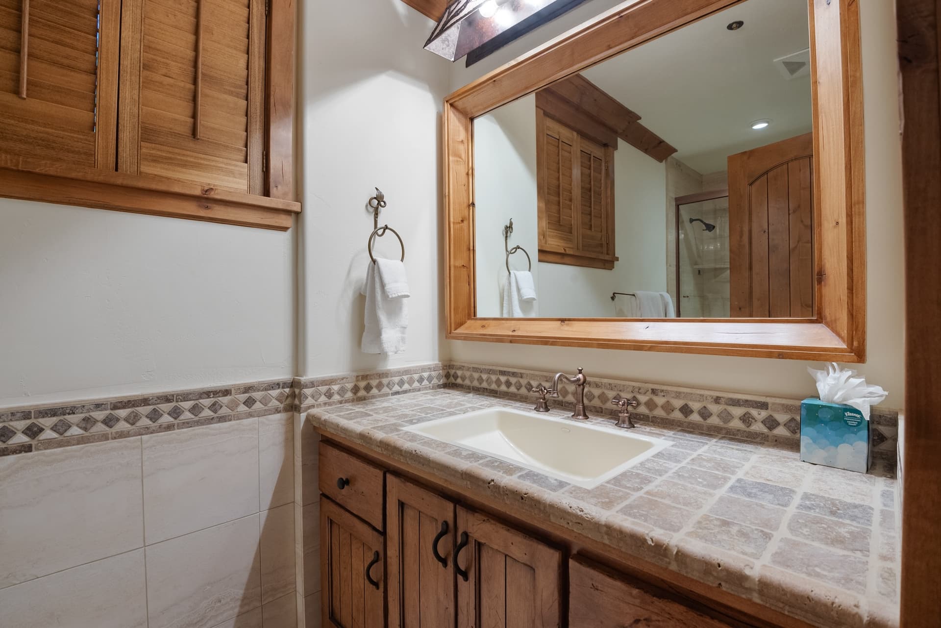 Timber Lodge at the Oaks - Image 22