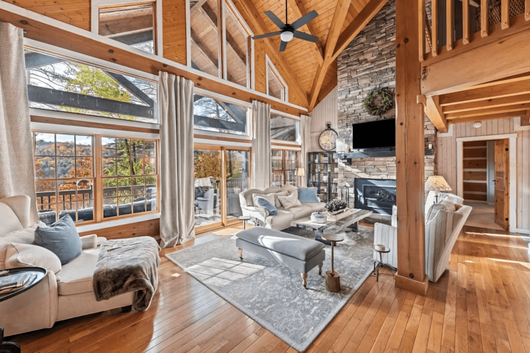 Sapphire Elegance - Image 2