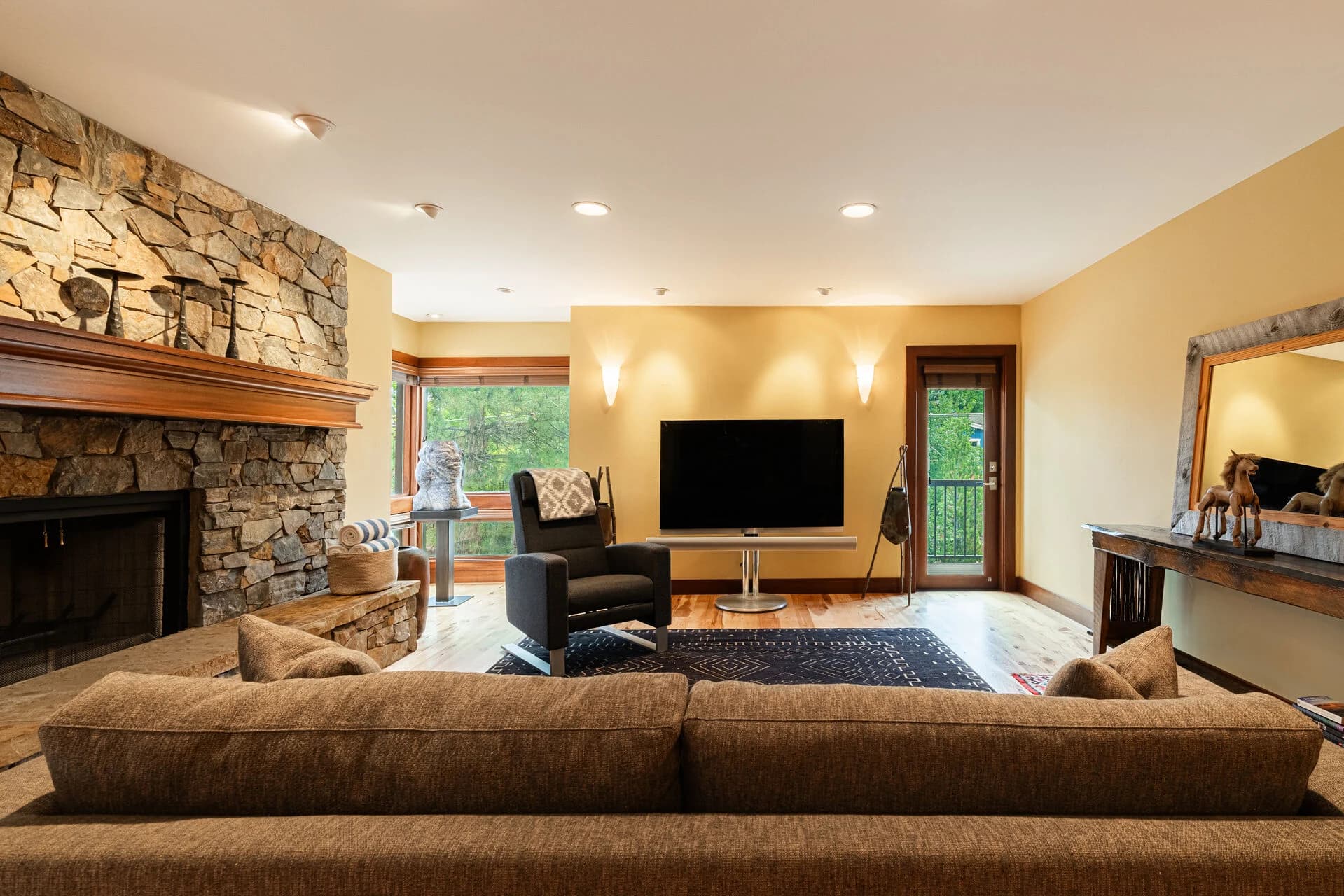 Silver Cliff Village #107 - Image 4