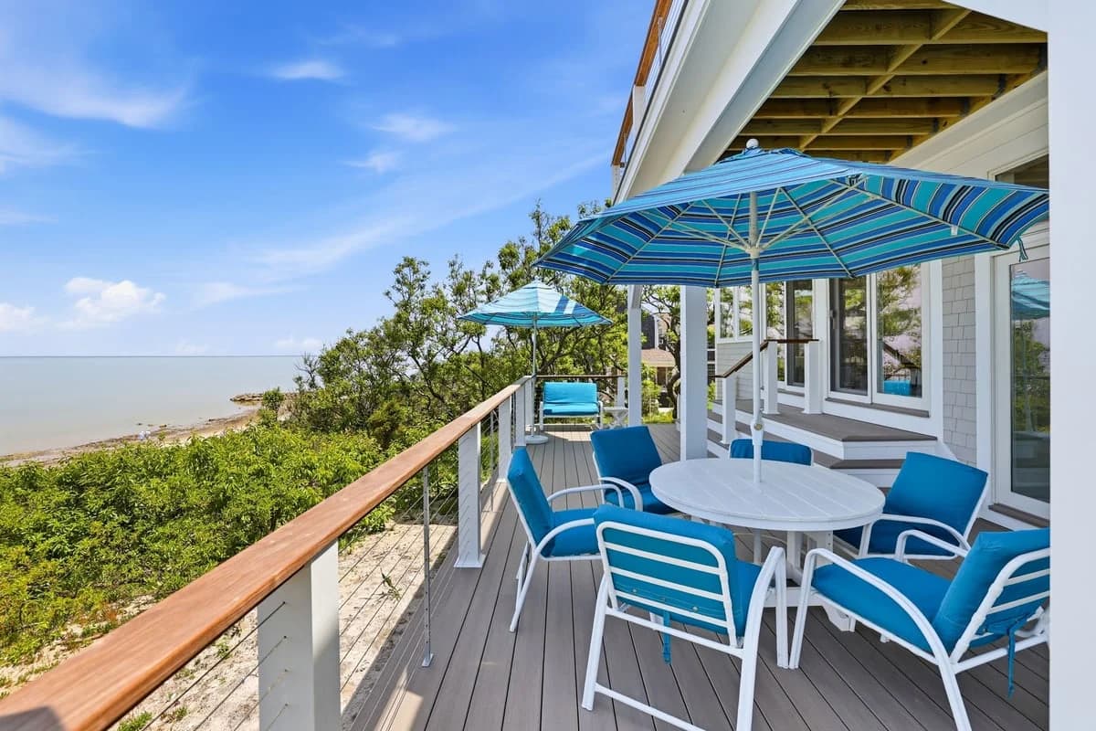 Brewster Beach House - Image 2