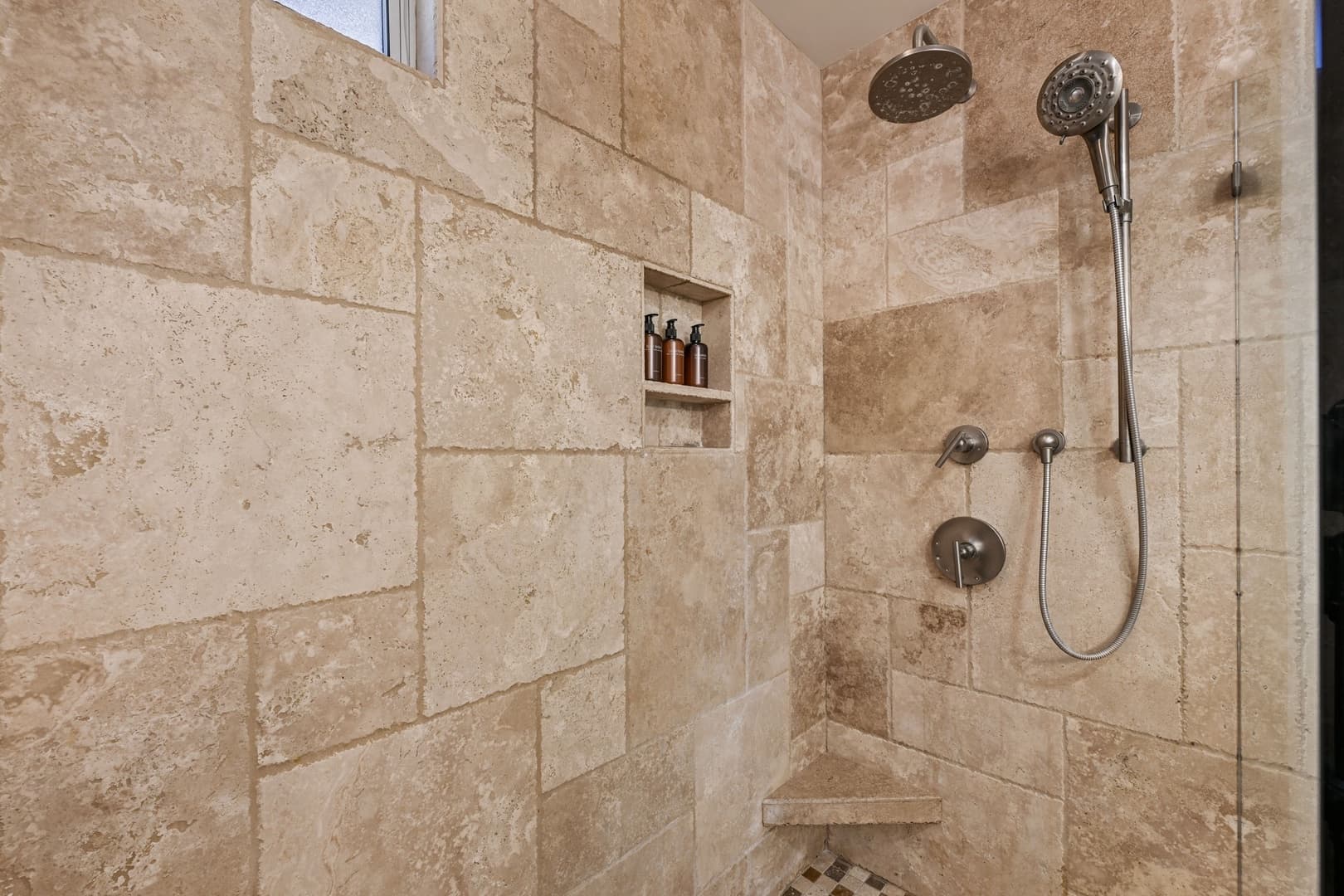 Pacific Beach Retreat - Image 27