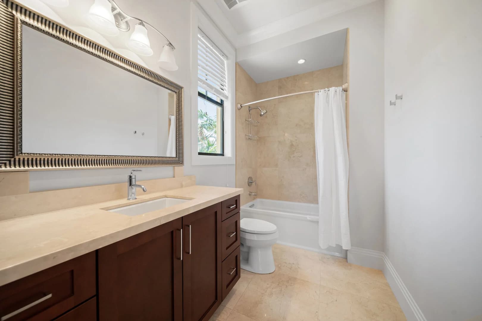 Saltair House - Image 37