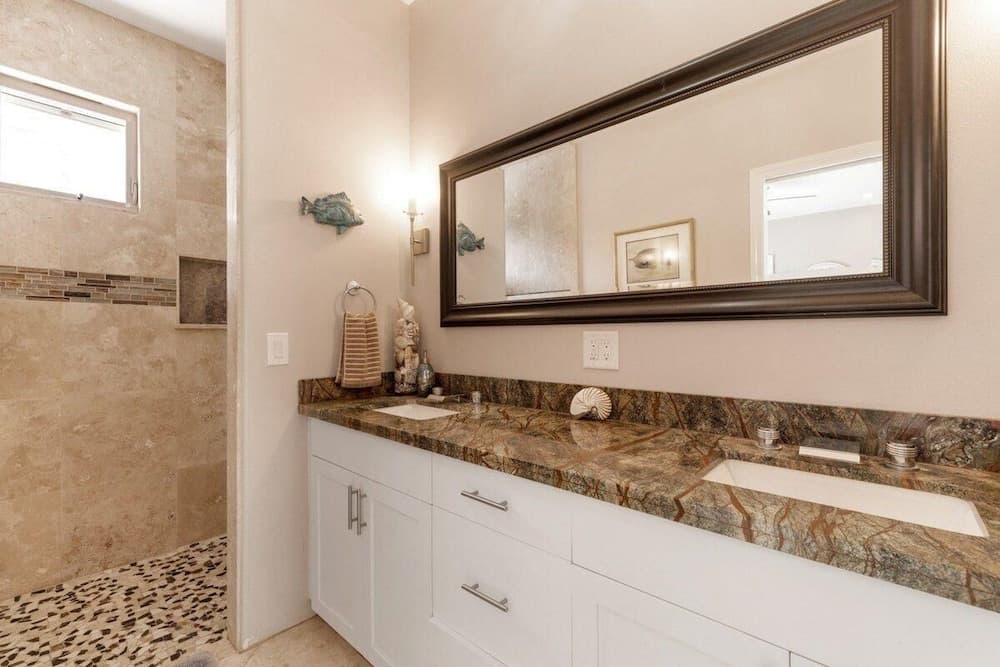 Kona Bubbles - Image 8