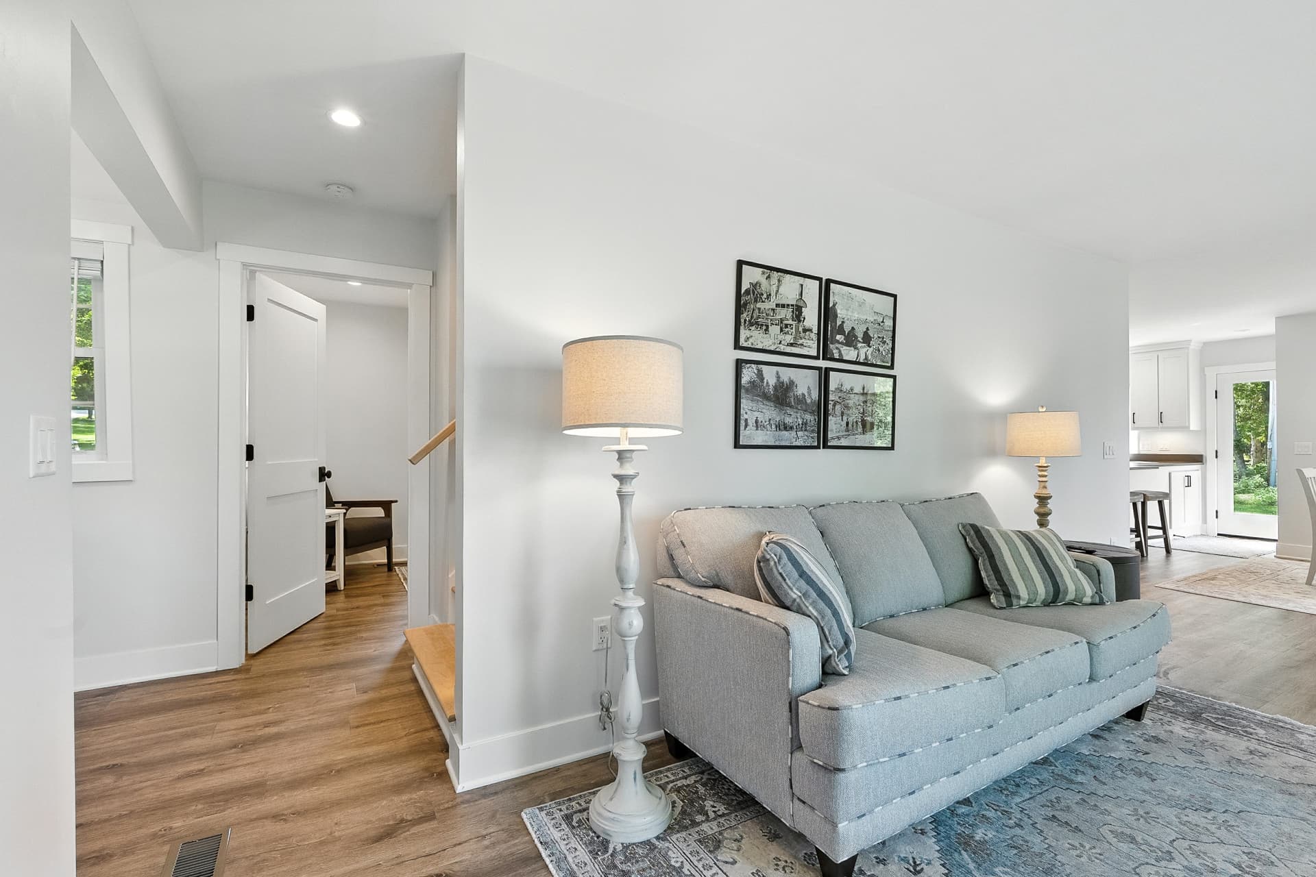 Thenell's Beach House - Image 21