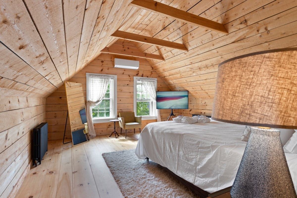 Chatham Farmhouse - Image 19