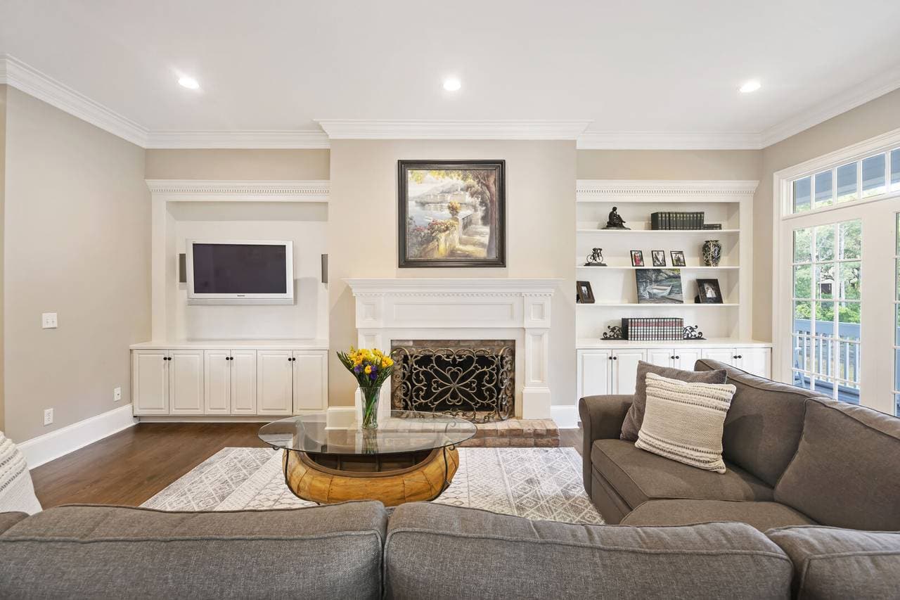 Otter Island Getaway - Image 5