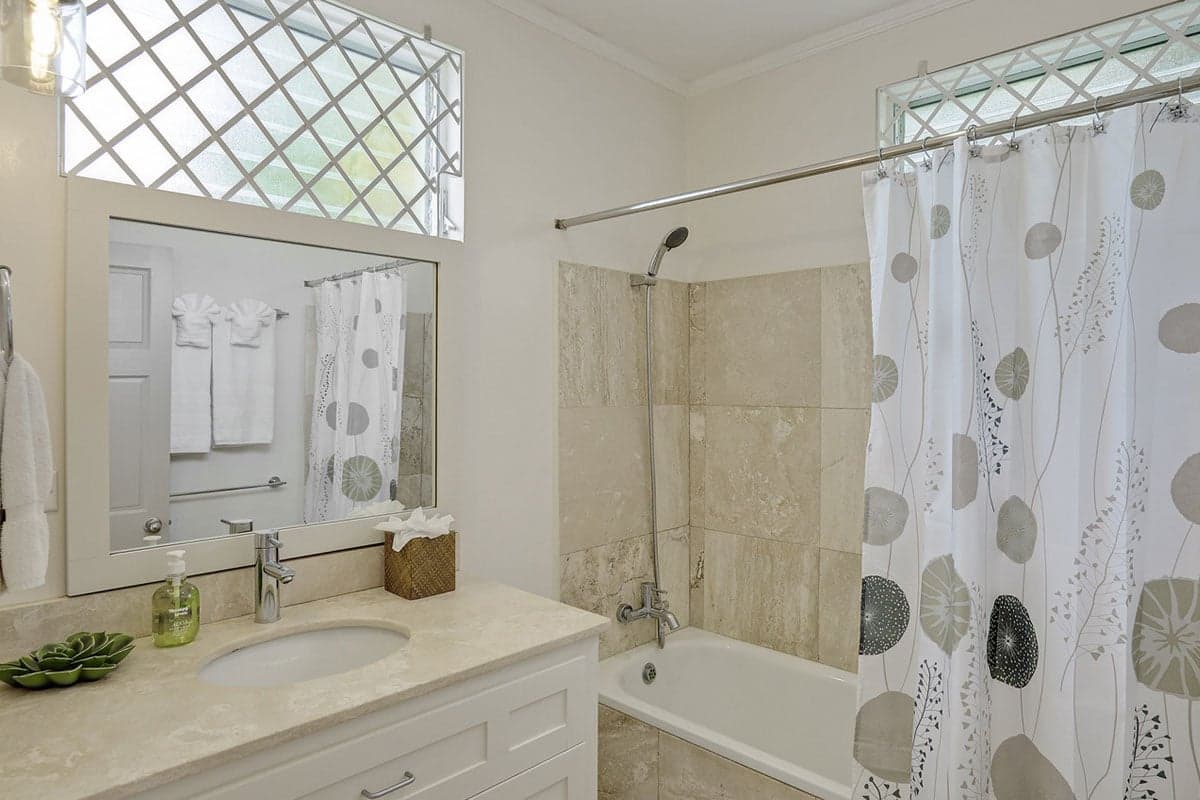 High Trees - Image 11