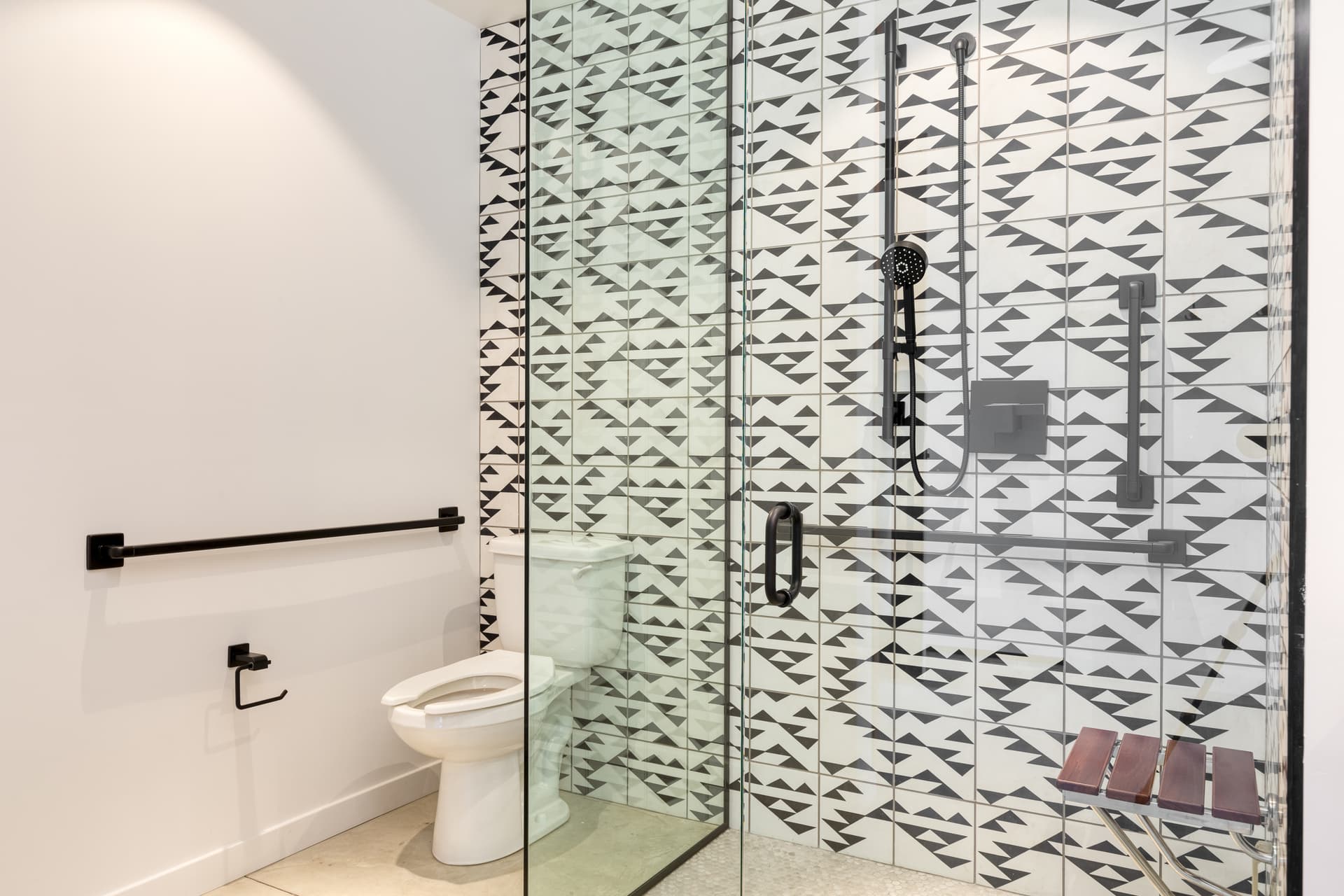 Bronze Leaf House - Image 21