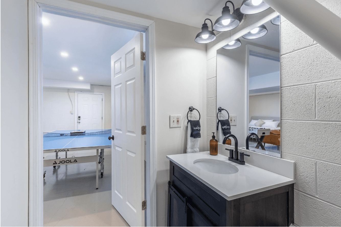 Dudley II - Image 28