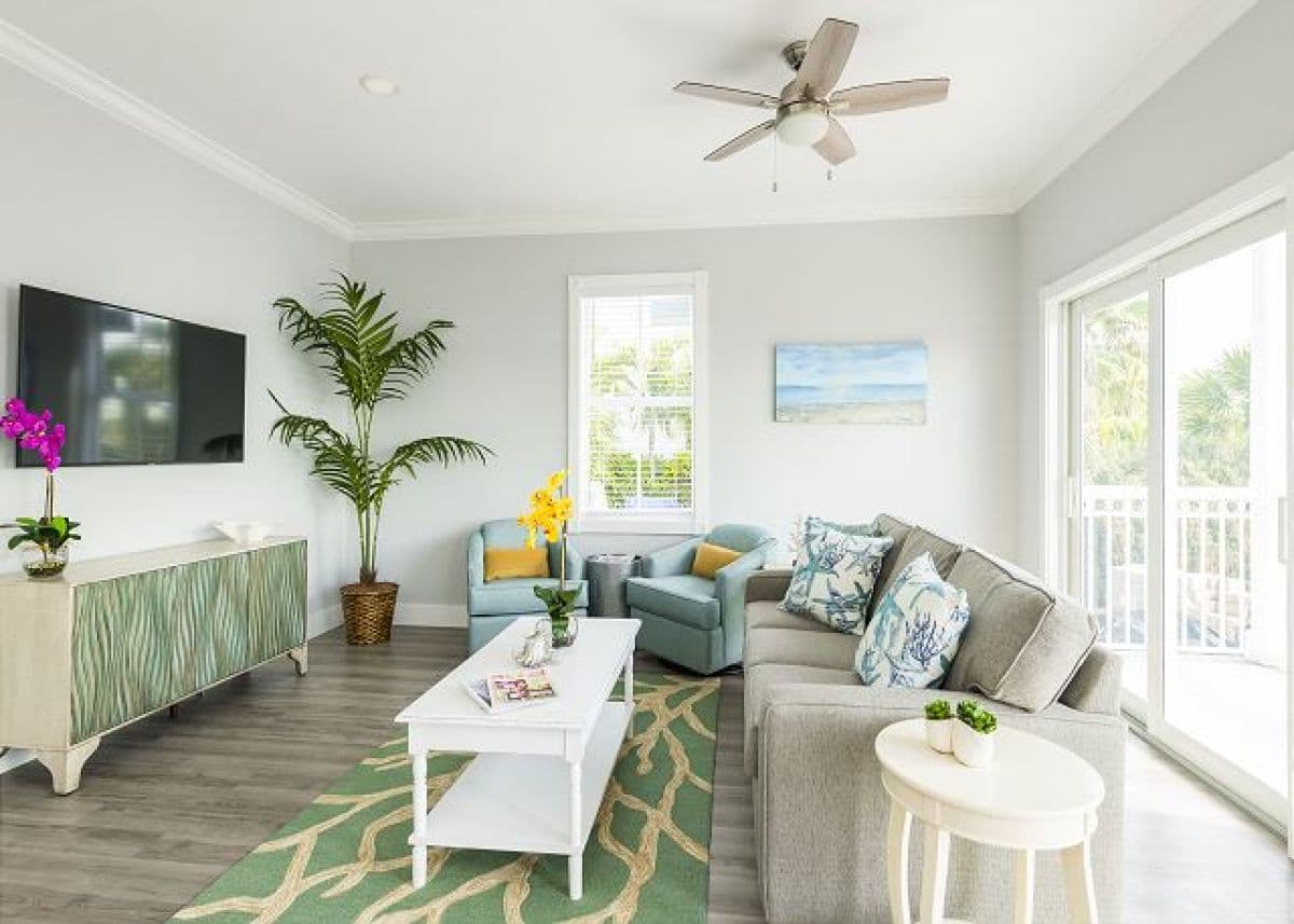 Upper Bayview North - Image 4