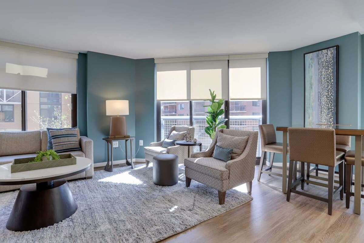 Red Brick Residence - Image 5