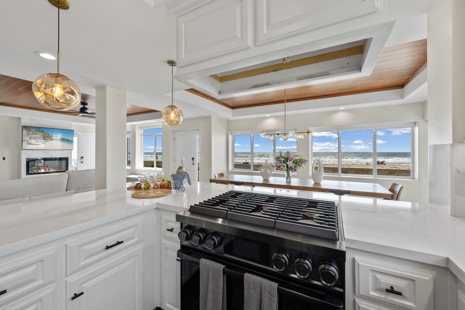 Oceanfront 1 North - Image 10