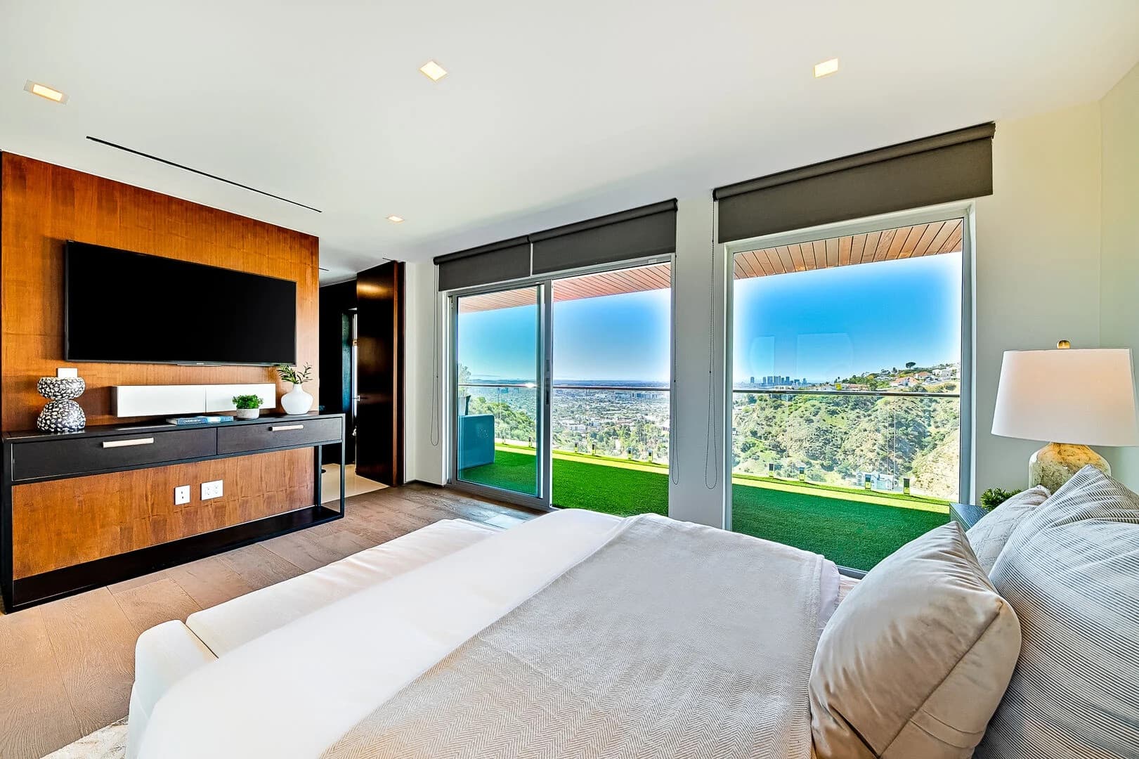 Electra Estate - Image 30