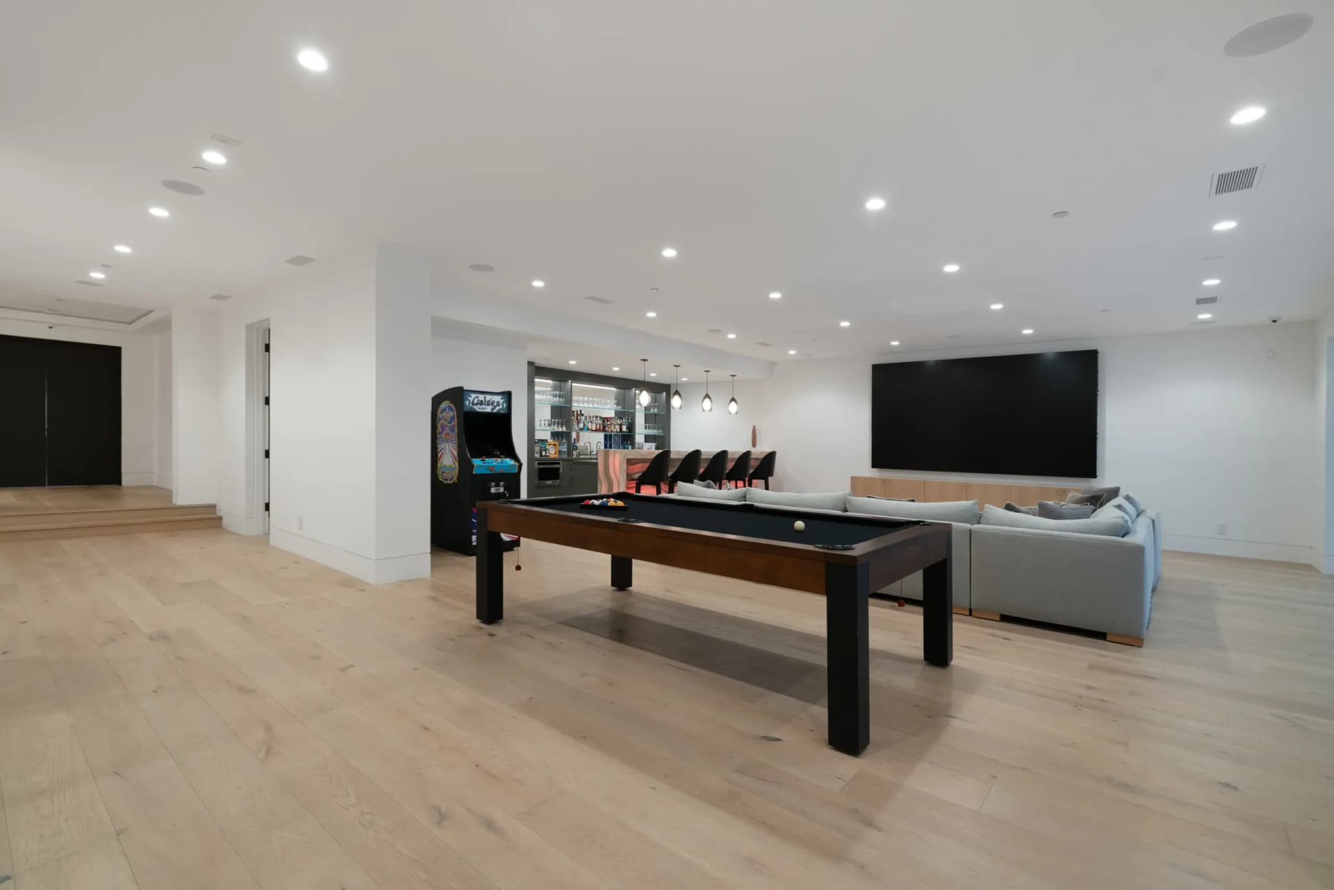 Garland Estate - Image 23