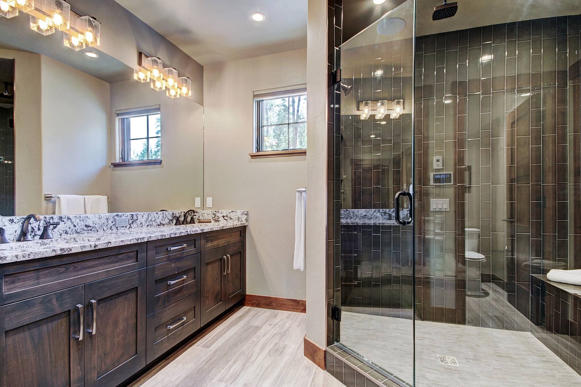 Slope View Chalet - Image 11