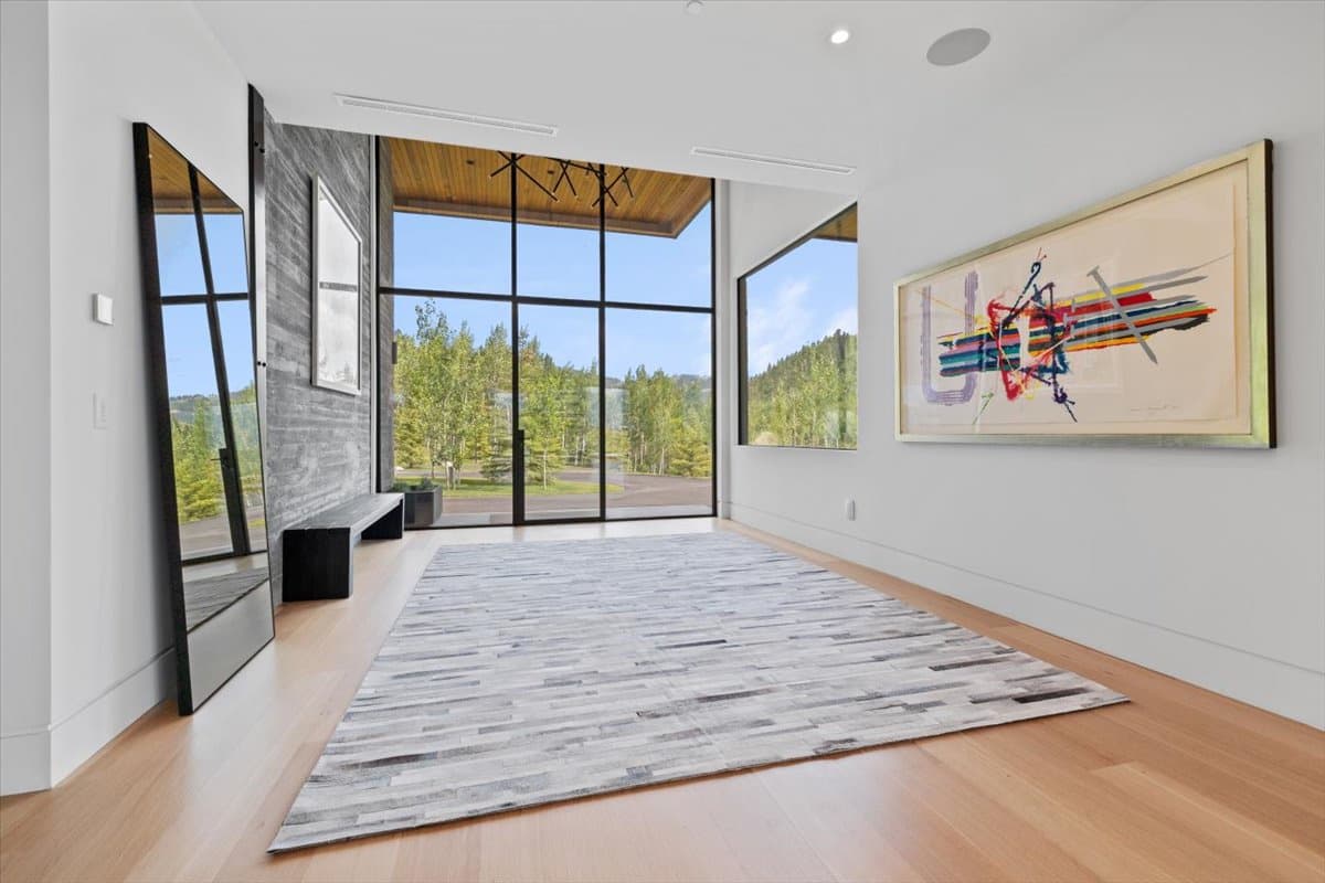 Panda Ranch Wing - Image 12