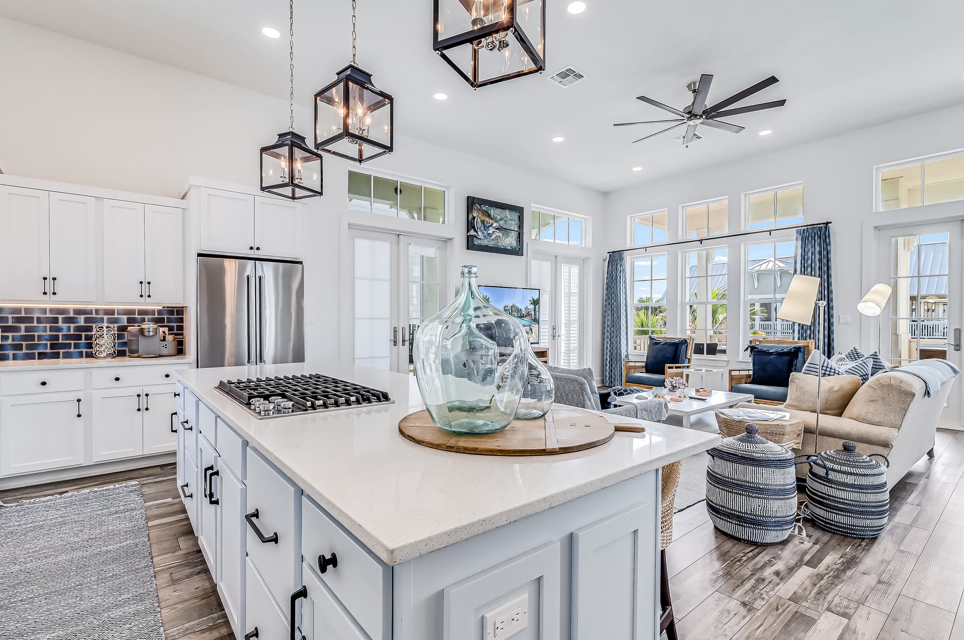 Sunset House - Image 15