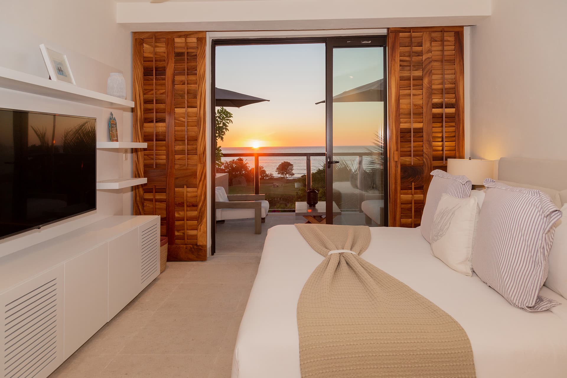 Marietas #A301 - Image 17