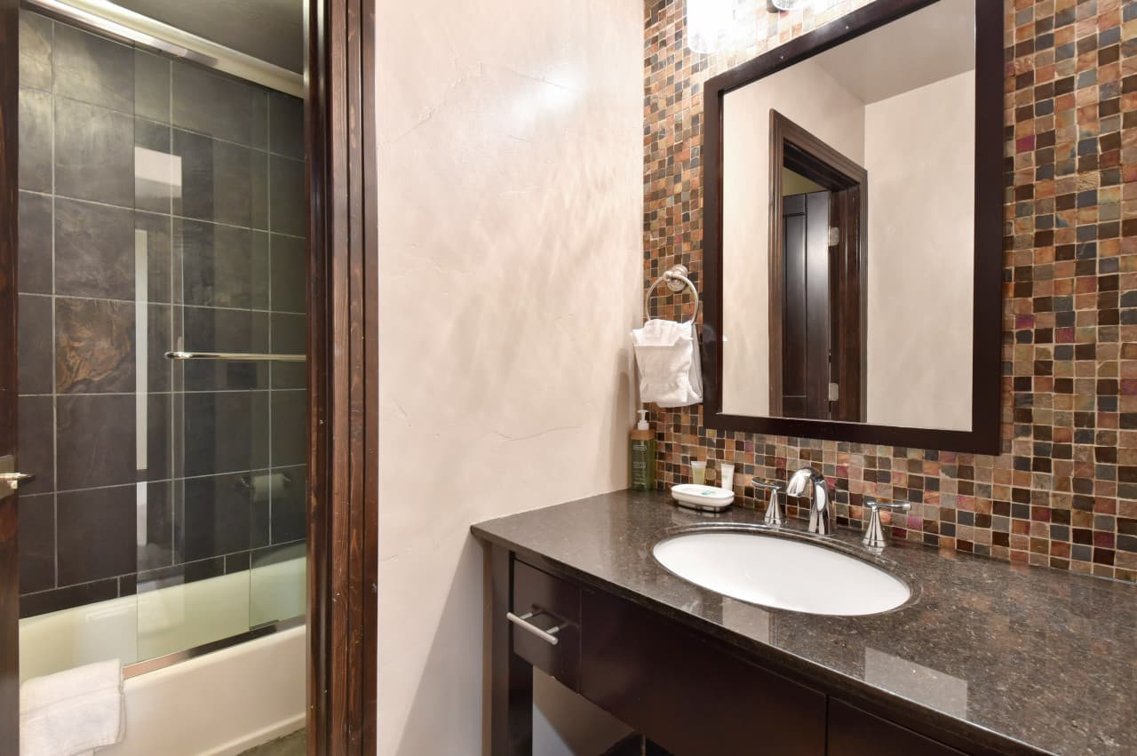 Deer Valley Villa - Image 33