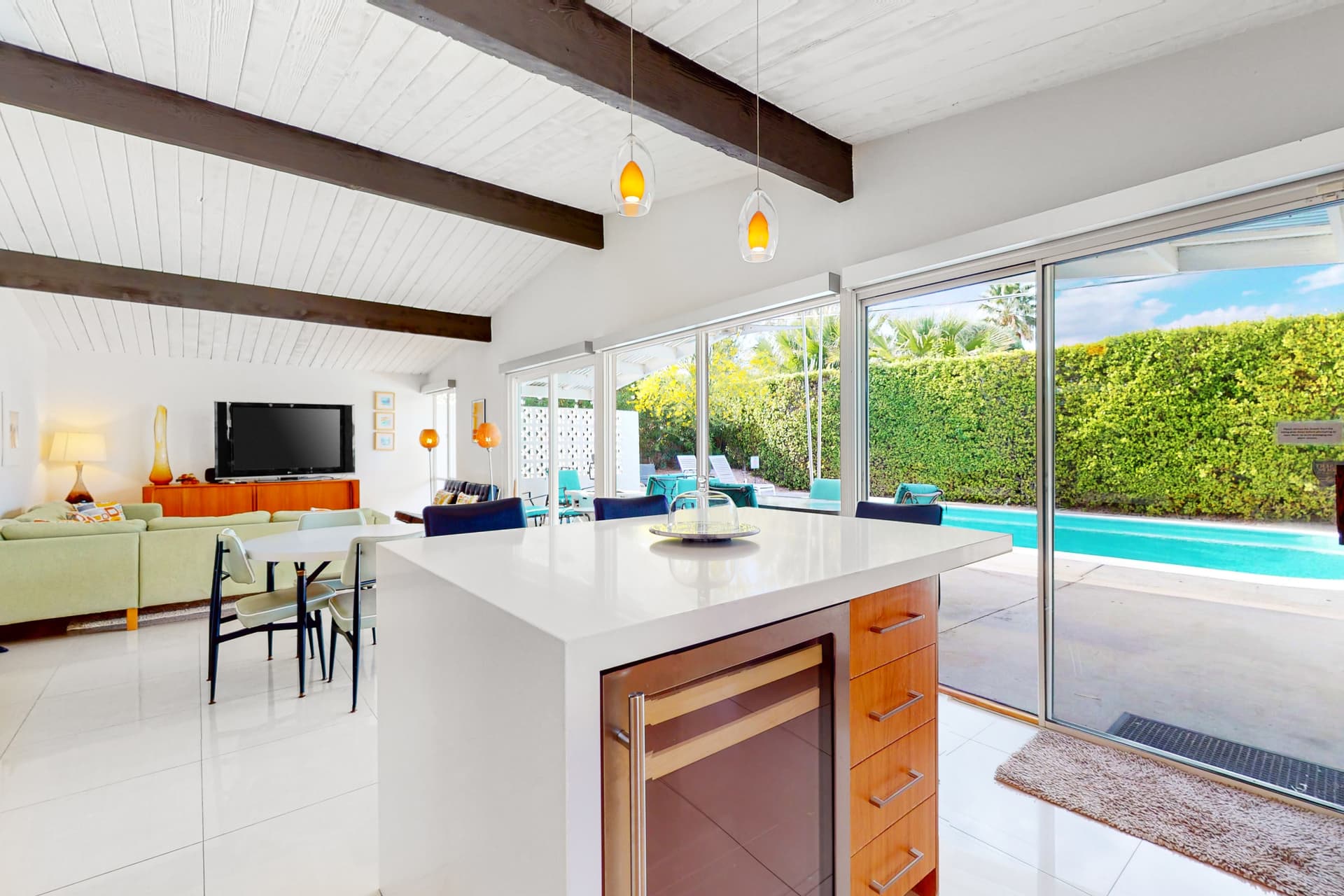 Six Palms Home - Image 7