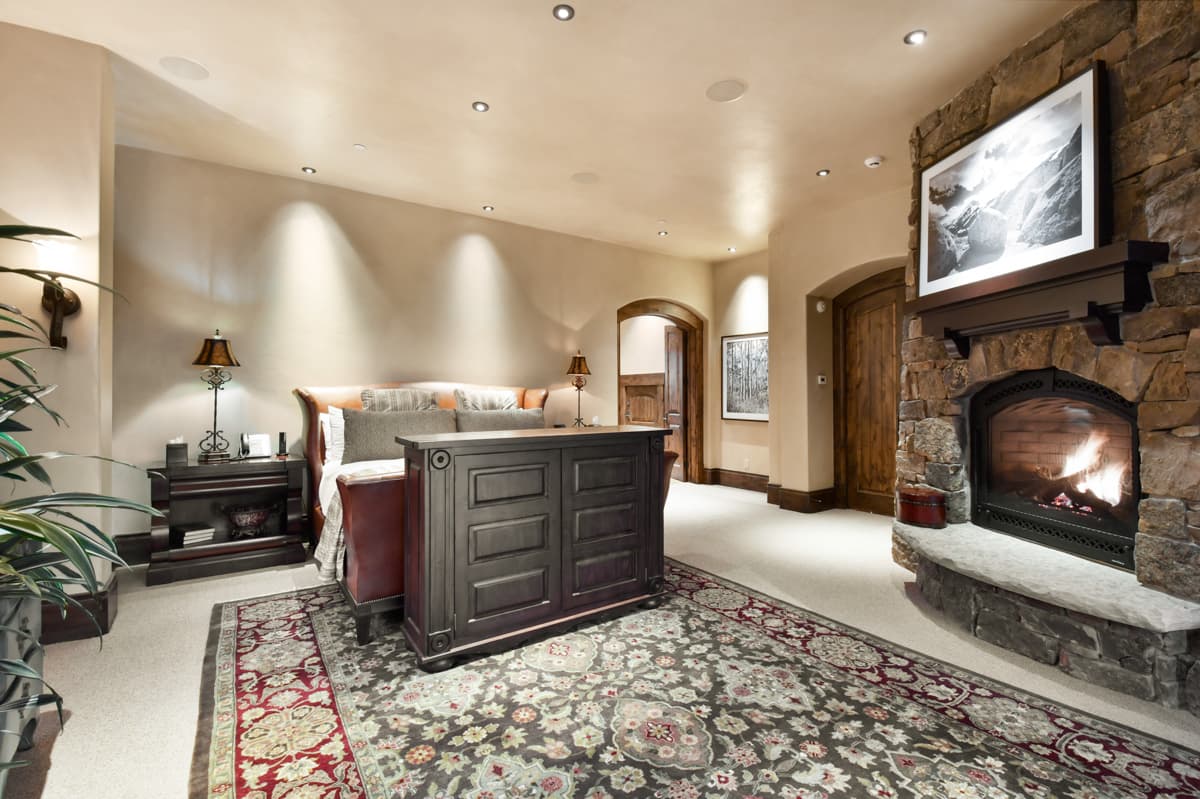 Ski Dream Home - Image 25