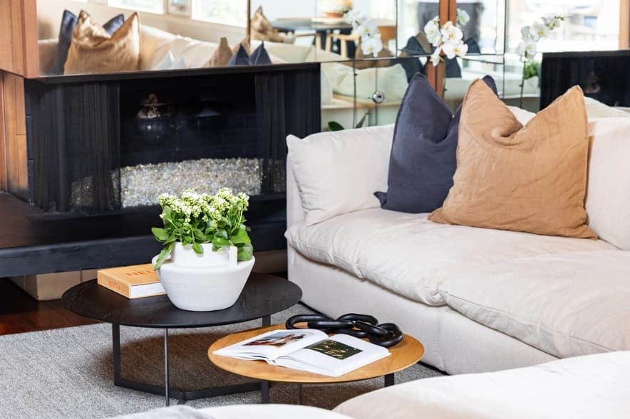 La Jolla Mid-Century - Image 4