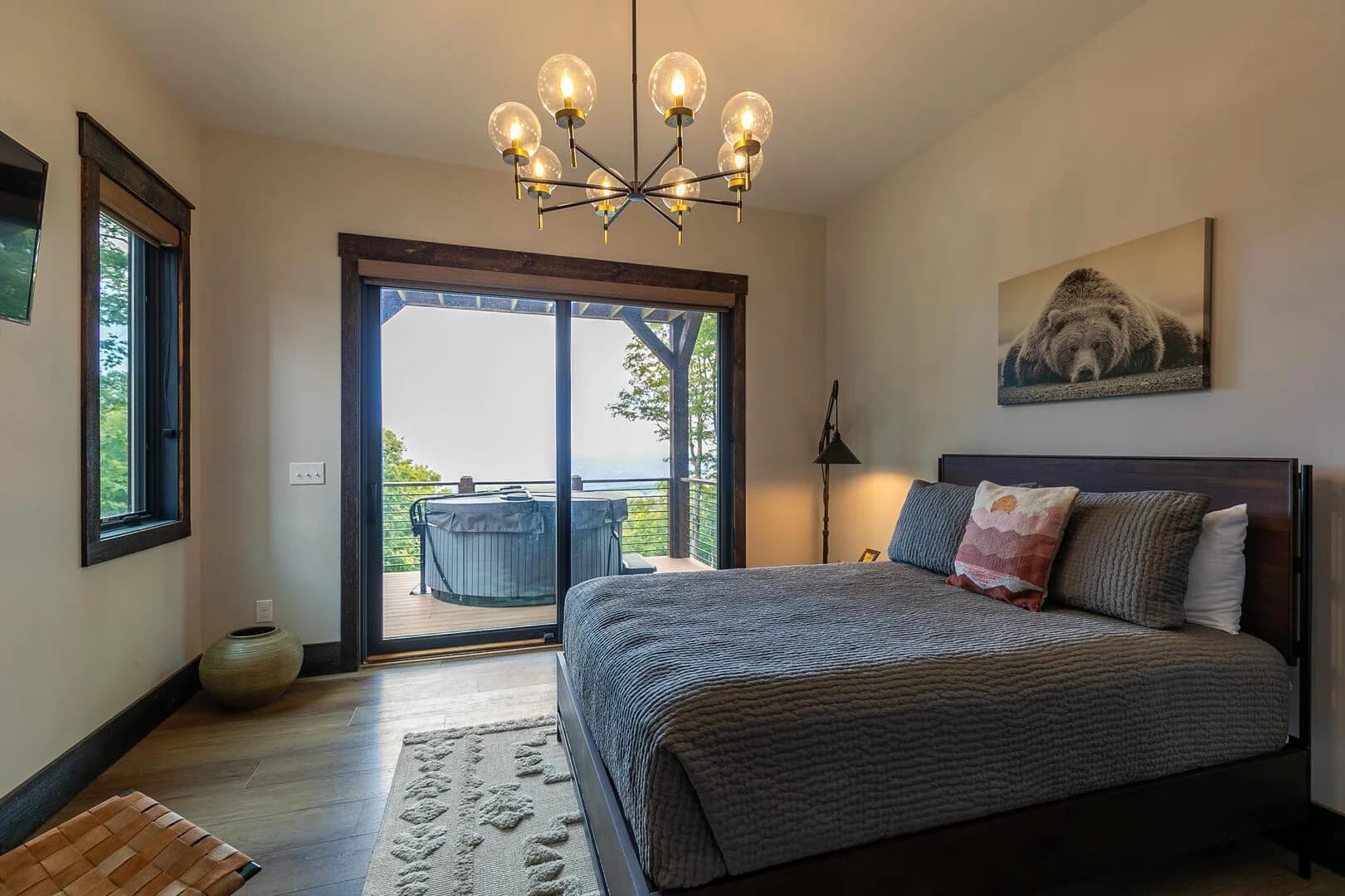 Elevated at Monteagle - Image 10