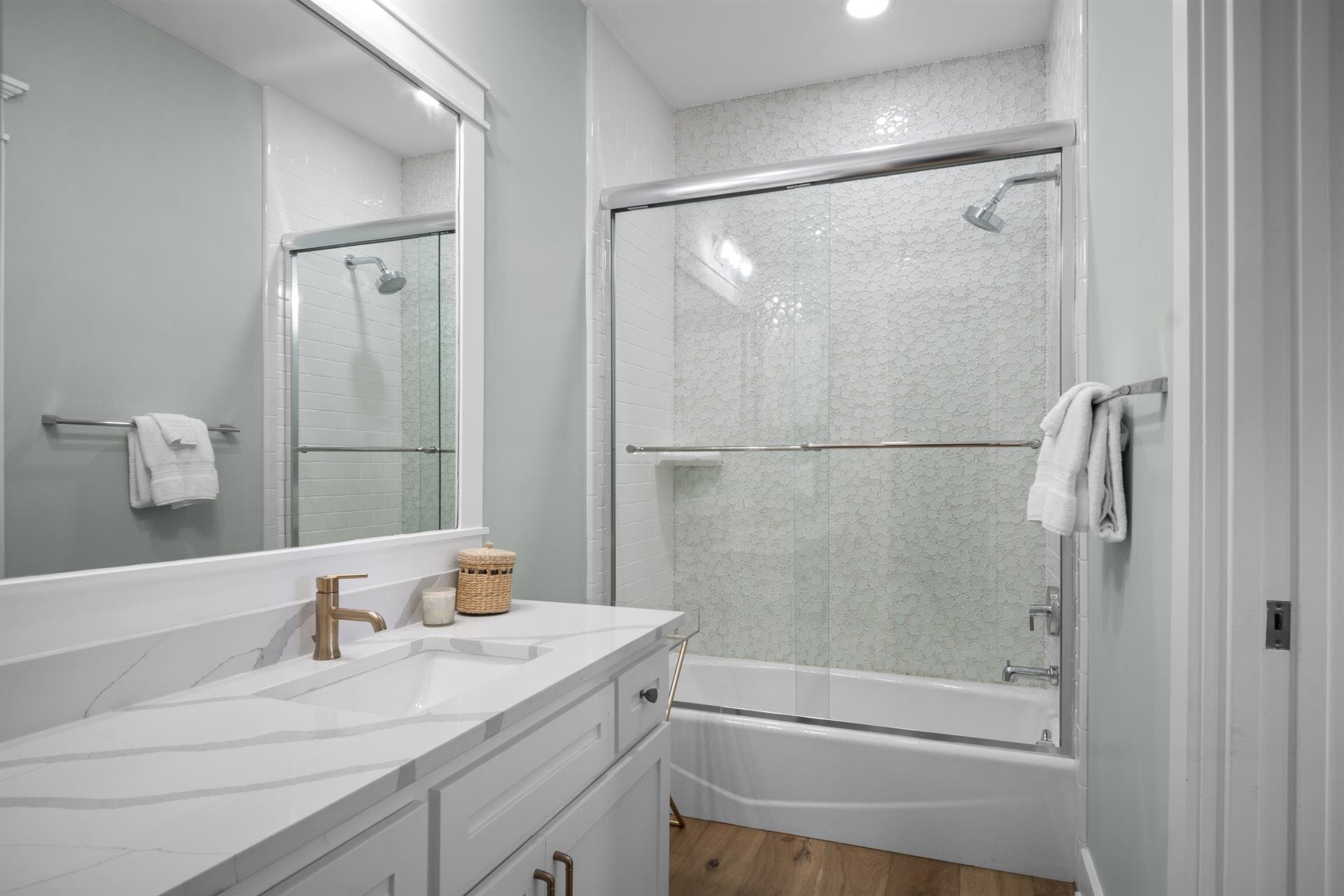 Sea of Dreams - Image 63